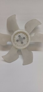 ランドクルーザー４０　AISIN製　ファンブレード　品番16361-56020 Fan toyota genuine for 1974 - 1979 BLADES BJ40,BJ43