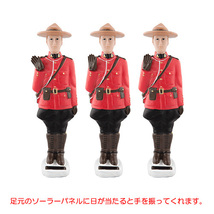 置物 KIKKERLAND SOLLAR MOUNTIE ソーラー マウンティ カナダ 警察 オブジェ RCMP おもちゃ インテ_画像3