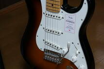 Fender Made in Japan Hybrid II Stratocaster M(3CS) 2022年製 未使用 超美品_画像1