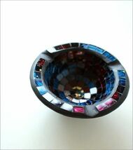 灰皿 ガラス おしゃれ アンティーク 卓上 小物入れ 丸 かわいい 可愛い 丸い 丸型 アッシュトレイ モザイクガラスの灰皿 サークル_画像5