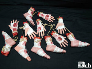 お化け屋敷 小道具 ハロウィン 飾り 切断された手足 ６個入り びっくり どっきり 血まみれの手足 お化け屋敷の飾り ハロウィンの飾り