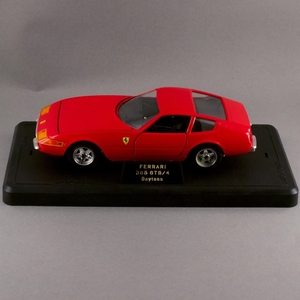 フランス マジョレット（Majorette） フェラーリー Ferrari 365 GTB/4 Daytona 1/24