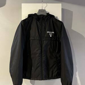 【正規品 極美品】PRADA プラダ 48 ナイロン パーカー ジャケット