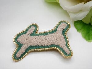  mina perhonen run run run... green brooch hand made! beads embroidery pin mina perhonen