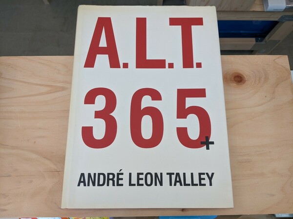【洋書】【古本】【 希少】A.L.T. 365+ / Andr Leon Talley / アンドレ・レオン・タリー Vogue