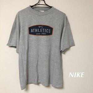 NIKE /ナイキ /メンズL グレー 半袖Tシャツ トップス プリントTシャツ ATHLETICS 1971 スウッシュ スポーツ アメカジ USA古着