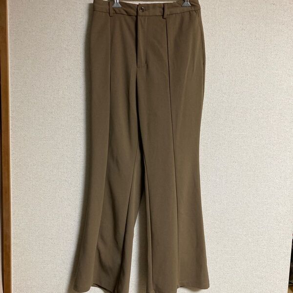 GUベージュパンツ・L