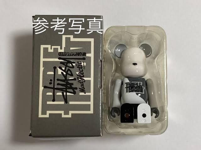 Yahoo!オークション -「stussy be@rbrick」の落札相場・落札価格