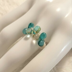 [No.4251] ring Drop type glass beads green 