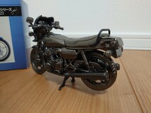 世界の名車シリーズ Vol.23 SUZUKI GS1000S （1979） レッドバロン ミニレプリカ　箱付き　未使用_画像3