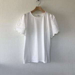 新品未使用■お袖レース半袖Tシャツ■ホワイト■トップス■フリーサイズ■レディース