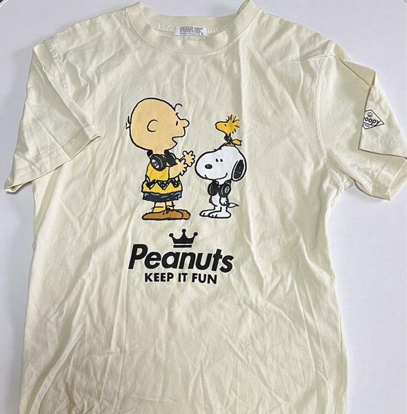 値下げ 新品未使用【ピーナッツ スヌーピーTシャツ】L