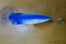 II018 Heddon/ヘドン トップウォーター CHUGGER SPOOK チャガー スプーク blue＆white ルアー フィッシング 釣り具/60_画像3