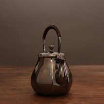 古銀 茶壺 「純銀製光面提梁壺」 銀瓶 煎茶 湯沸 急須 茶道具 南鐐 金工 茶器 時代物 LT-09032_画像3