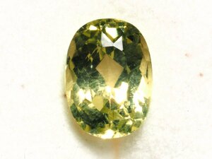 天然クリソベリル ルース 2.534 ct、ソーティング付き、ケース入り