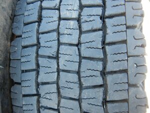 1本価格★パT6301①■225/80R17.5 123/122L LT DUNLOP DECTES SP081 2020年 スタッドレス★条件付送料無料★地山 4ｔ トラック ユニック 冬