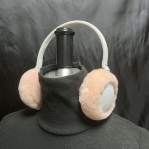 ラム(ムートン)イヤーマフ ピンクXブルー