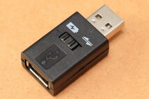 【USBデータ転送・充電切り替えスイッチ】∬送料120円～∬USBデーター転送・充電切替スイッチ x-アプリと同期を禁止する時に便利 新品 即決_画像1