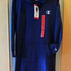 Champion/チャンピオン　紺　パーカーワンピーストレーナー　Mサイズ　Costco