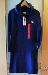 Champion/チャンピオン　紺　パーカーワンピーストレーナー　Mサイズ　Costco