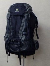 #【美品】deuter ドイター aircontact45＋10 トレッキングバックパック 登山バック レインカバー付き エアコンタクト リュック（札）_画像1