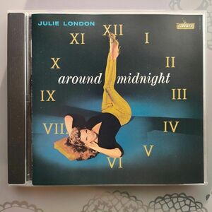 ジュリー・ロンドン「アラウンド・ミッドナイト 12曲」(STEREO録音：1960年8月 ロサンジェルス) 和文解説付