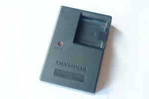 Olympus オリンパス　LI-40C　充電器　　LI-40C、LI-41C用