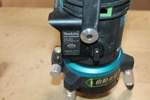 中古 makita 充電式屋外兼用墨出し器 SK506GD 受光器LDG-4 充電器 DC10SA バッテリーBL1040B 専用ケース グリーンレーザー マキタ 計測工具_画像4