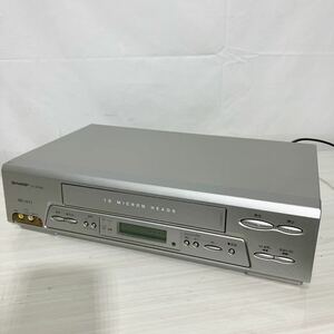 Y111/1円〜/ SHARP/シャープ/ビデオデッキ/VC-HF920/通電確認済み/ビデオカセットレコーダー/2002年製/ジャンク品