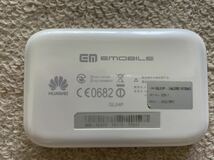EMOBILE pocket Wi-Fi GL04P （HUAWEI CE0682）_画像2