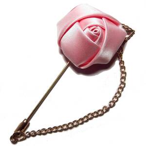  free shipping party . type . rose rose .. chain attaching laperu pin corsage pink color Sakura color rose 