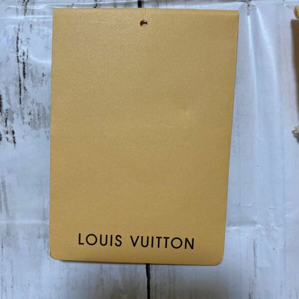 LOUIS VUITTON 袋 ケアカードケース 袋 ファッション レディースファッション 財布 帽子 ファッション小物 