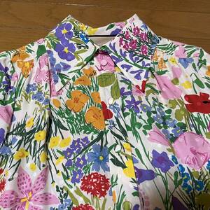 Gucci Gucci Kenscott ticket Scott white ground floral print typewriter blouse 