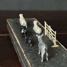 イギリス蚤の市　古い鉛製の動物　豚や羊、馬、柵　６つセット　ジオラマ　ミニチュア　インテリア雑貨　ディスプレイ_画像9