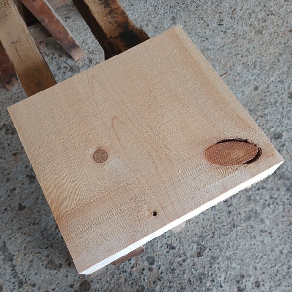 B-1348【30.3×33.3×5cm】 国産ひのき 節板 テーブル 花台 看板 一枚板 桧 檜 無垢材 DIY