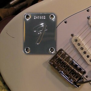 Jimi Hendrix Woodstock Strat ネックプレート 刻印 Fプレート 240981 Made In USA #NECKPLATE-JIMI-240981