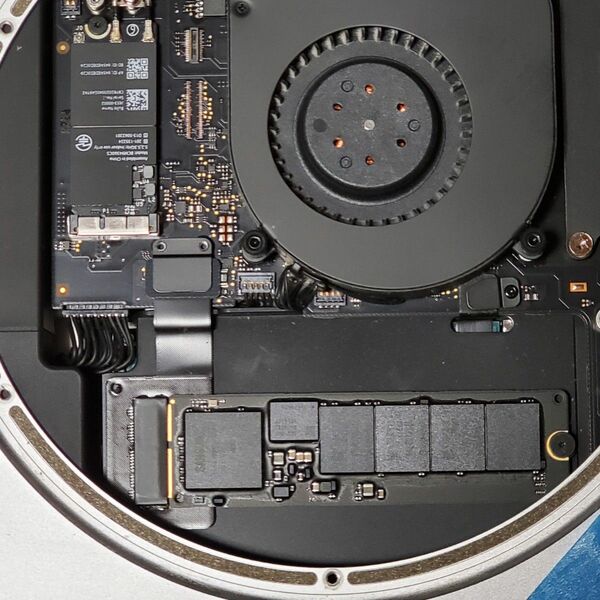 【Apple純正】PCIeM.2アダプター/純正m.2取外し品128GB動作品