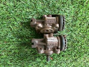 NHR69E H.5 year front accelerator wheel cylinder (R) 2 piece X 23921 ① same day shipping possible Yahoo auc 8970811460