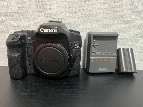 Canon EOS 40D (純正バッテリーチャージャー・互換製品バッテリー付き)