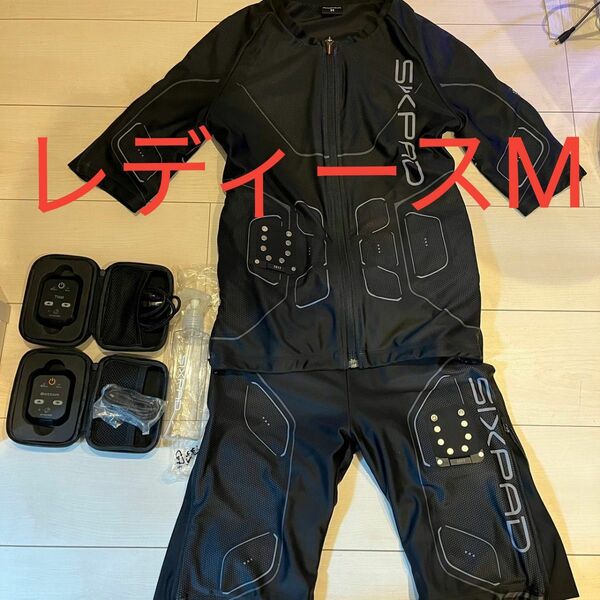 SIXPAD パワースーツ　上下セット　Mサイズ　 シックスパッド 正規品 EMS 筋トレ 腹筋 脚筋 シックスパック レディース