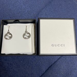 GUCCI グッチインターロッキングピアス アラベスク燻し