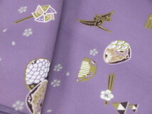 お仕立て上がり　1723　袷　洗えるきもの　小紋　薄紫　ひな祭り　Mサイズ　(レターパック不可）_画像4