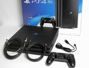 PS4　　 Pro 　　CUH-7000B　　　中古品