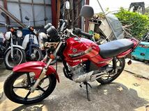 YBR125 低走行5433キロ　エンジン始動動画有り！返品可能！軽整備済み_画像1