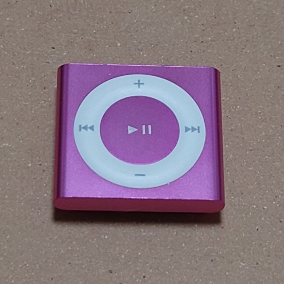 ヤフオク! -「ipod shuffle 第4世代」の落札相場・落札価格