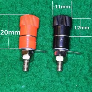 軍式ターミナル赤黒セット　４ｍｍバナナプラグ受けターミナル送料４組迄全国一律ゆうメール１８０円