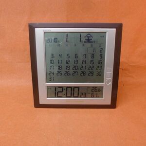 i166 ジャンク SEIIKO 電波時計 SQ421B ブラウン 置き時計 インテリア サイズ：約 幅29×高さ29×奥行2.5cm /100