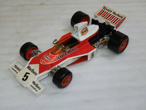 CORGI製 Mclaren M23B マクラーレンF1 TEXACO Marlboro 5 レトロ #TT00143