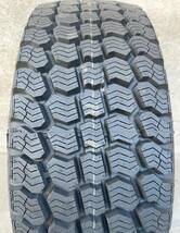 ■新品未使用 215/60R15.5 110/108L 4本セット トラック用 グッドイヤー 冬スタッドレスタイヤ(1FW208)_画像1