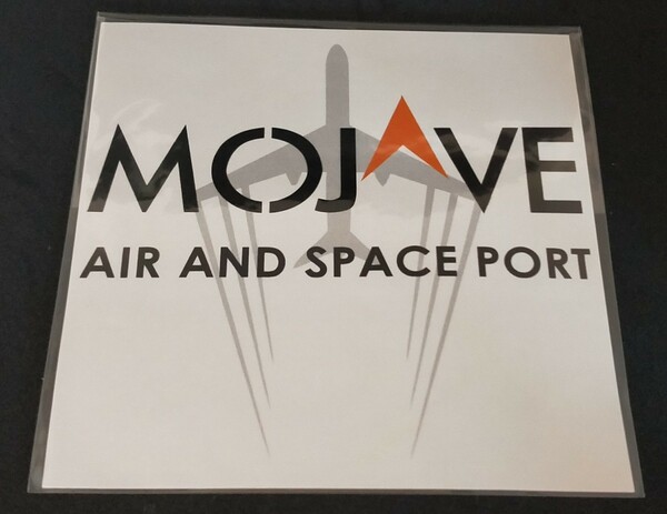 送料無料 未使用品 新品 長期保管品 California カリフォルニア MOJAVE モハビ AIR AND SPACE PORT 縦10.2cm×横10.2cmステッカー レア商品